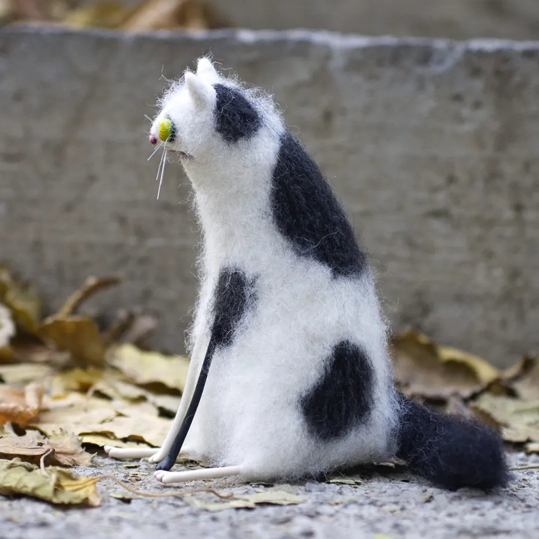 🎁Wool Felt Familiars – Quirky Handmade Companions🐱